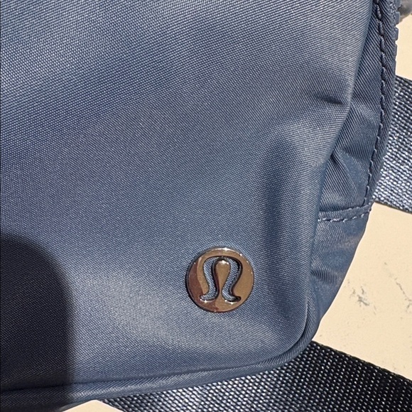 lululemon athletica Slate Blue Belt Bag - Picture 3 of 10